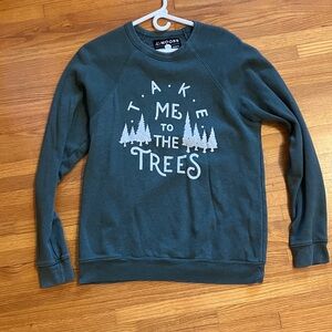 Green women’s Sweater